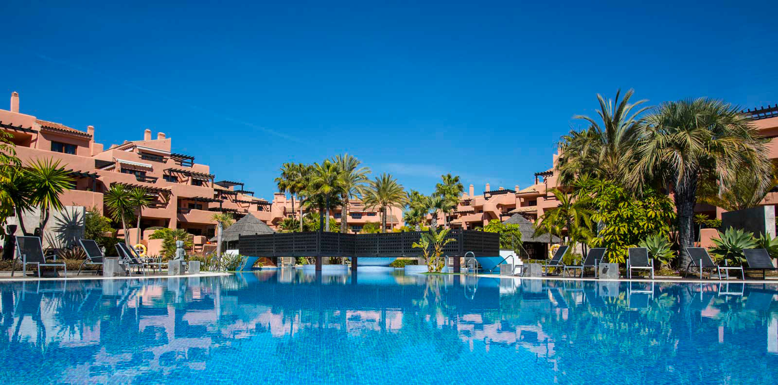 Campomar Real Estate Estepona, servicios inmobiliarios en Estepona